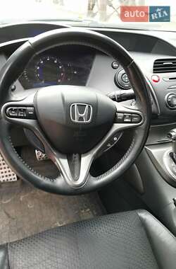 Хетчбек Honda Civic 2010 в Києві