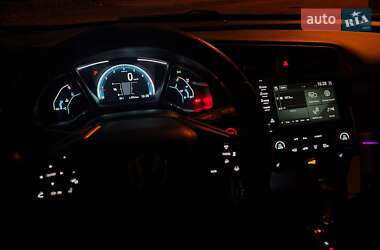 Хэтчбек Honda Civic 2019 в 