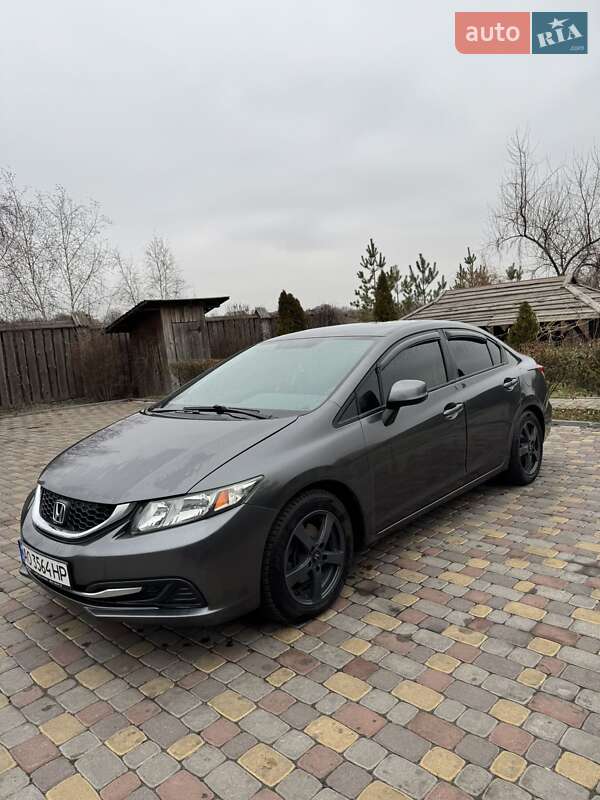 Седан Honda Civic 2013 в 