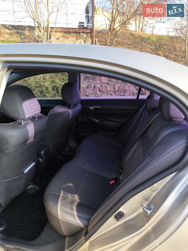 Седан Honda Civic 2008 в Николаеве