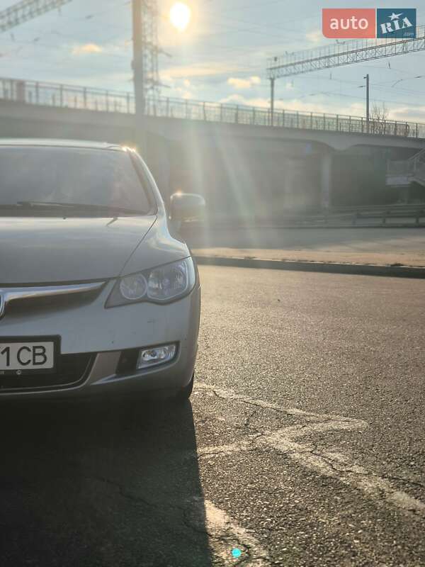 Седан Honda Civic 2008 в Николаеве