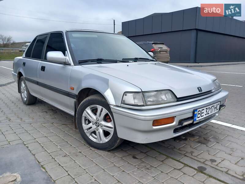 Седан Honda Civic 1990 в 