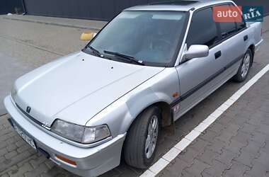 Седан Honda Civic 1990 в 