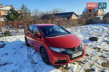 Хэтчбек Honda Civic 2014 в 