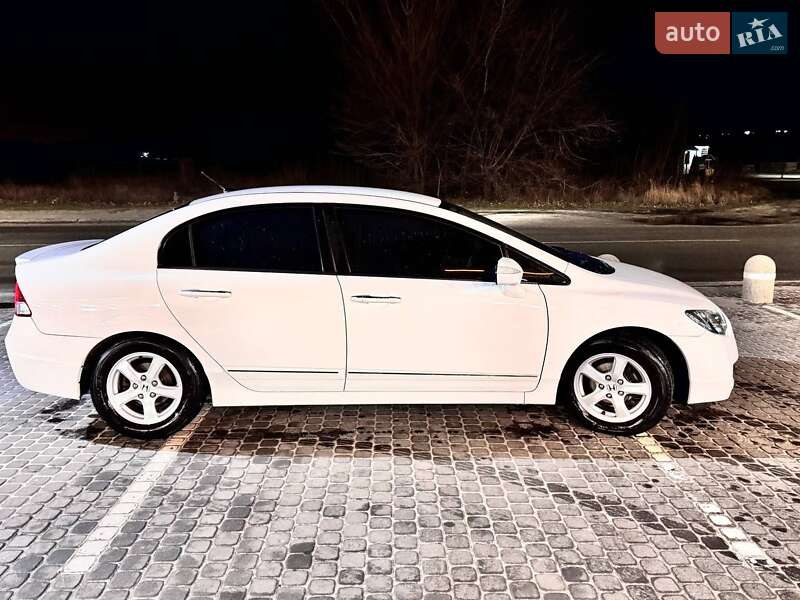 Седан Honda Civic 2009 в Каменском