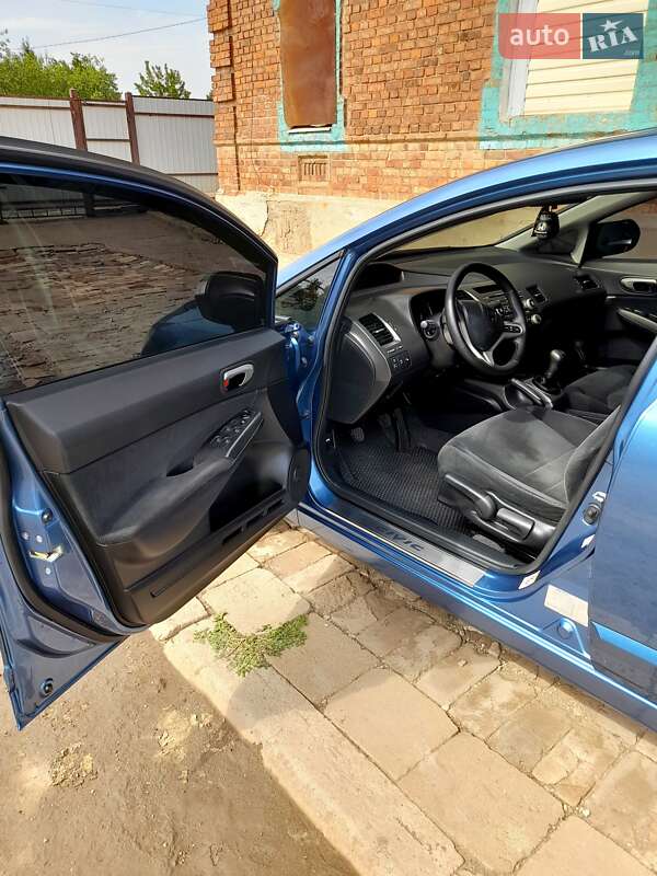 Седан Honda Civic 2008 в Вознесенську