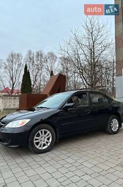 Седан Honda Civic 2005 в Надворной