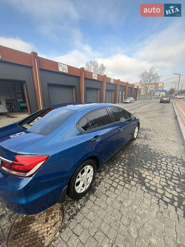 Седан Honda Civic 2015 в Бахмаче