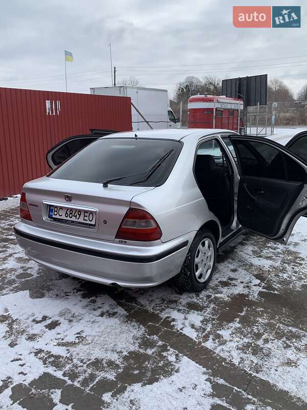 Ліфтбек Honda Civic 1999 в Бродах