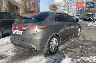 Хэтчбек Honda Civic 2008 в 