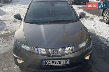 Хэтчбек Honda Civic 2008 в 