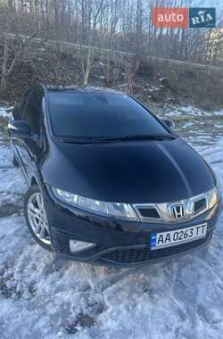 Хэтчбек Honda Civic 2008 в Тернополе