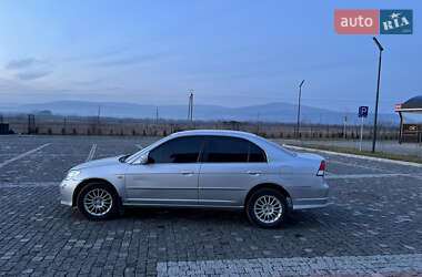 Седан Honda Civic 2004 в 