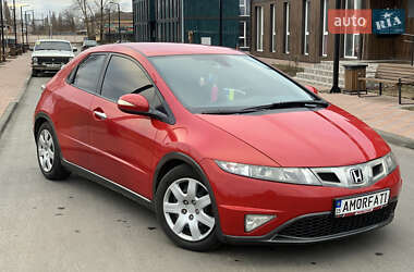 Хэтчбек Honda Civic 2008 в Чернигове