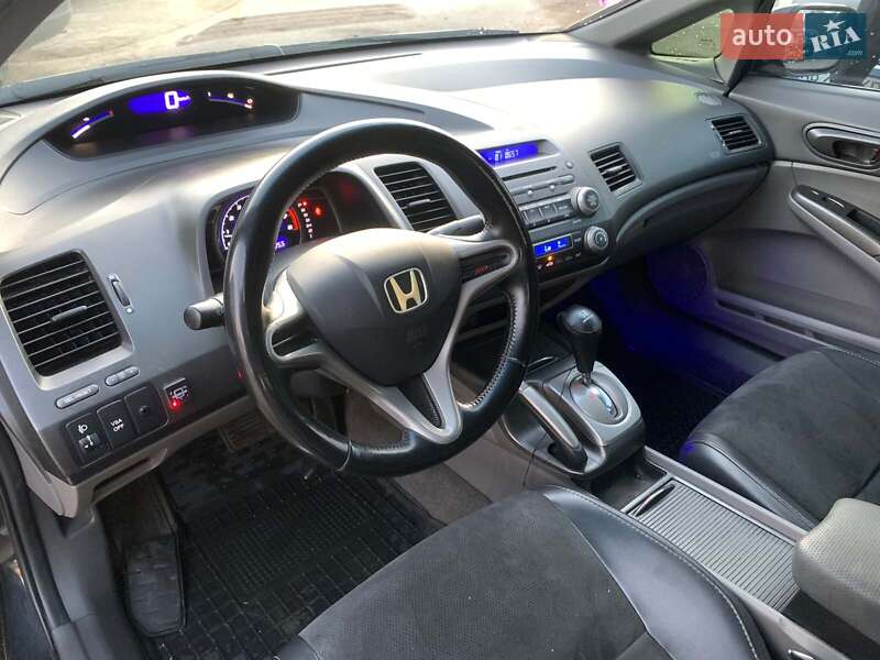 Седан Honda Civic 2008 в Виннице