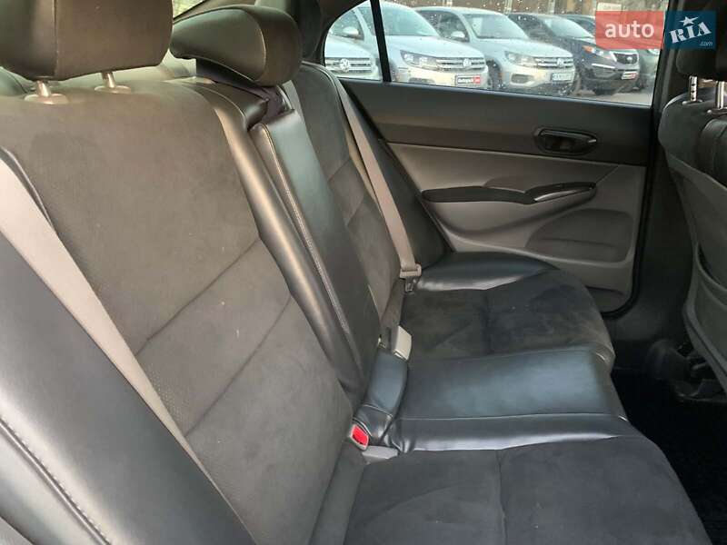 Седан Honda Civic 2008 в Виннице