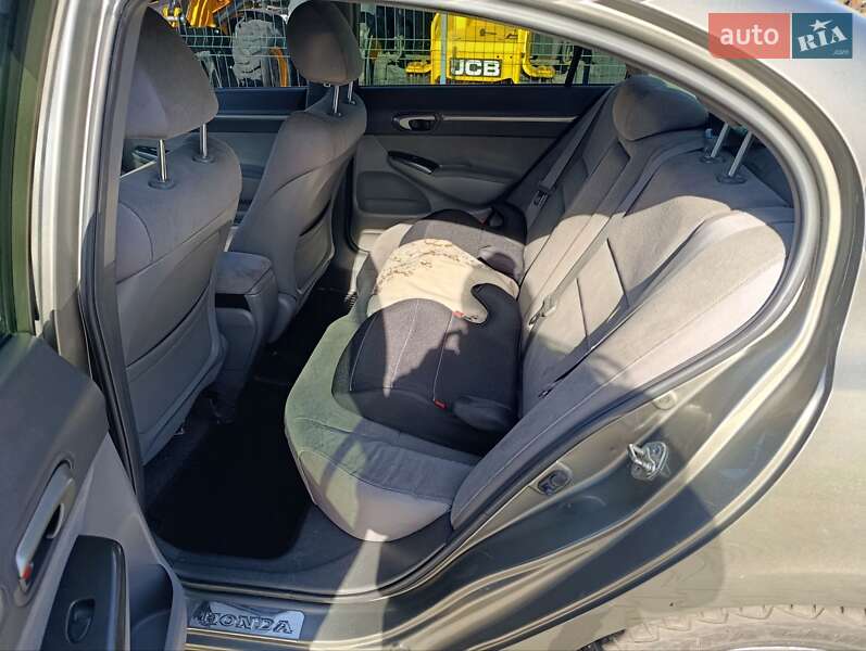 Седан Honda Civic 2008 в Луцке