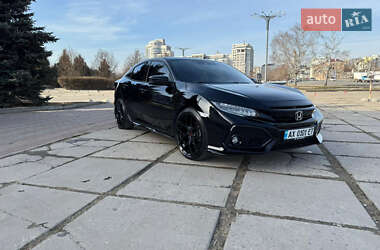 Хэтчбек Honda Civic 2017 в 