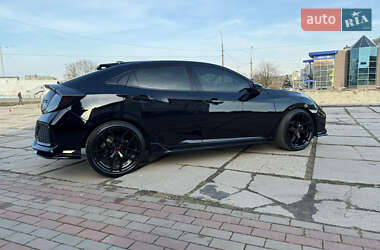 Хэтчбек Honda Civic 2017 в 