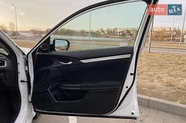 Седан Honda Civic 2019 в 
