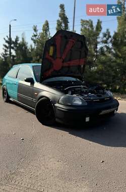 Хэтчбек Honda Civic 1997 в Днепре