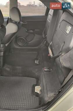 Хетчбек Honda Civic 2006 в 