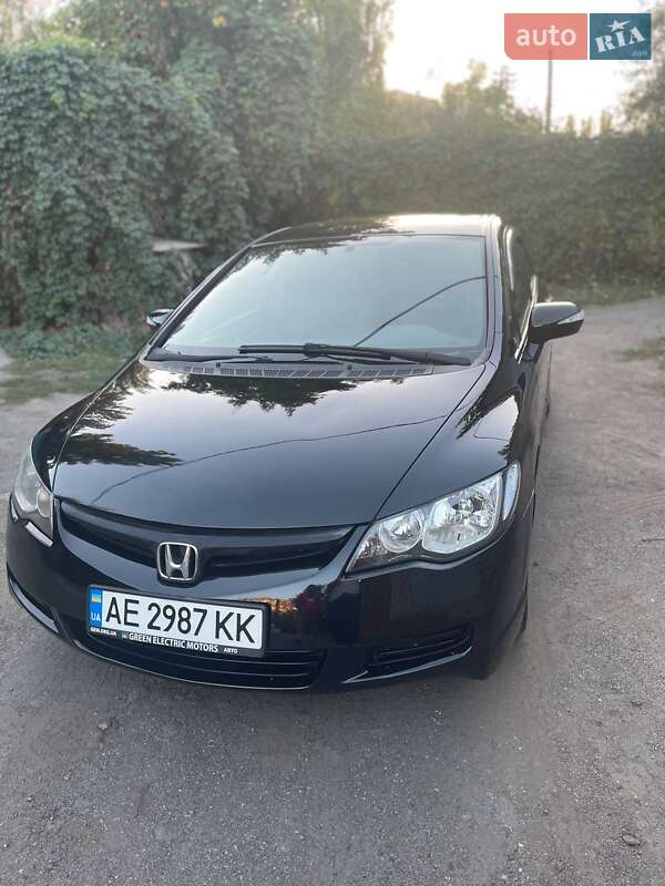 Седан Honda Civic 2008 в Кривом Роге