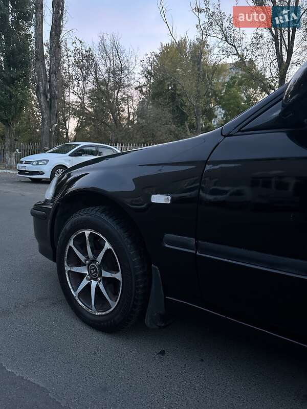 Седан Honda Civic 1996 в Одессе