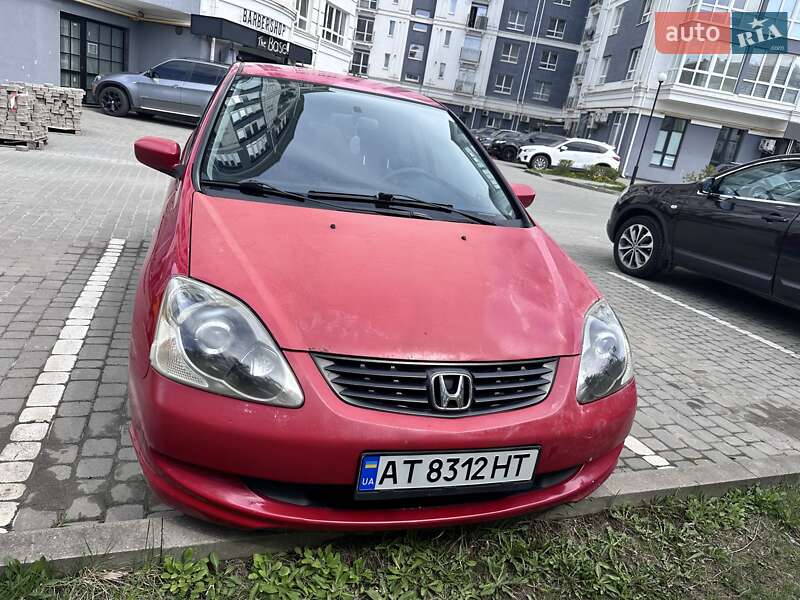 Хэтчбек Honda Civic 2005 в Ивано-Франковске