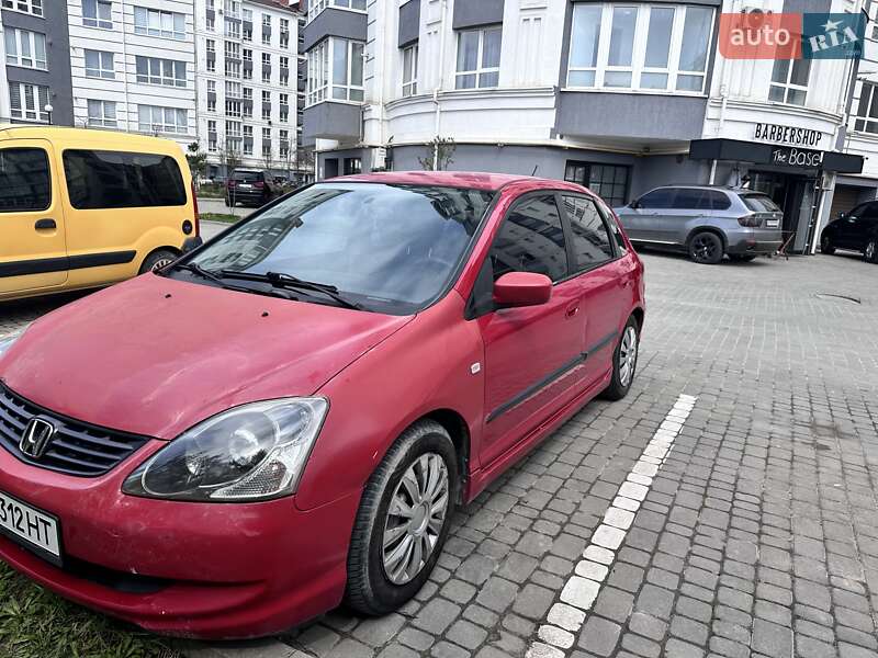Хэтчбек Honda Civic 2005 в Ивано-Франковске