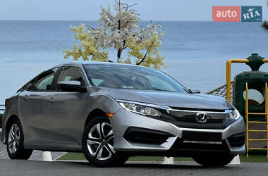 Седан Honda Civic 2017 в 