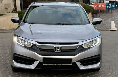 Седан Honda Civic 2017 в 