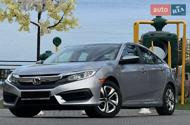Седан Honda Civic 2017 в 