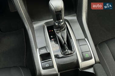 Седан Honda Civic 2017 в 