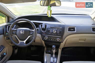 Седан Honda Civic 2013 в 