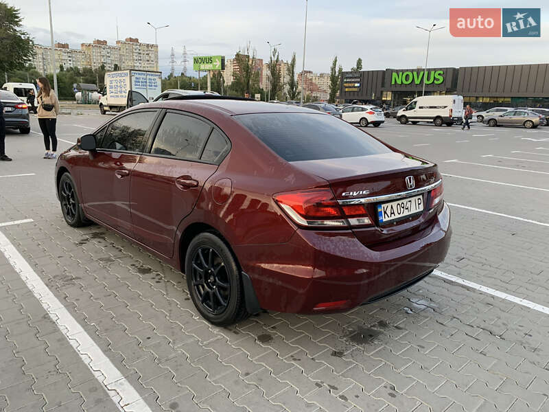 Седан Honda Civic 2013 в Киеве