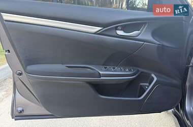 Седан Honda Civic 2018 в 