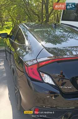 Хетчбек Honda Civic 2018 в 