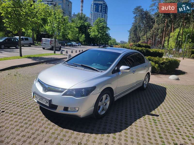 Седан Honda Civic 2007 в Києві