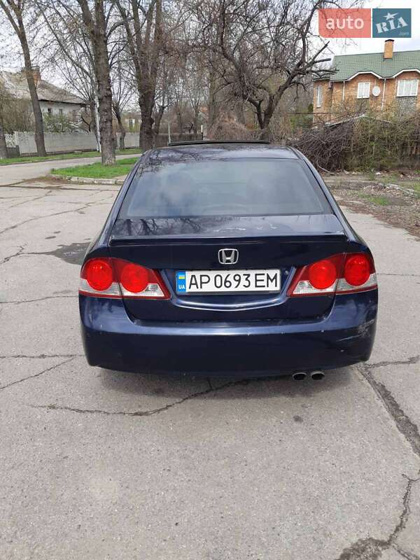 Седан Honda Civic 2007 в Запорожье