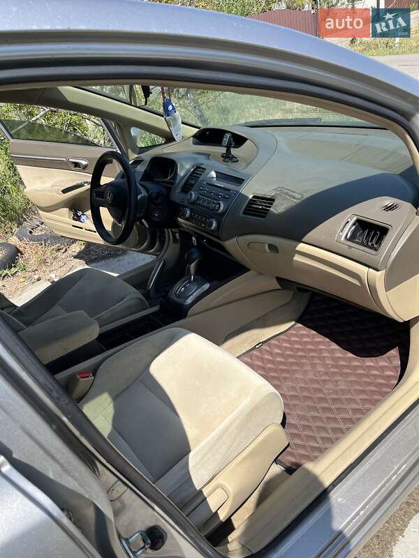 Седан Honda Civic 2006 в Одессе