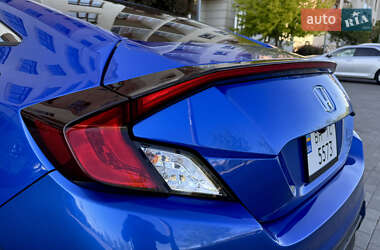 Купе Honda Civic 2016 в 