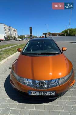 Хэтчбек Honda Civic 2008 в 