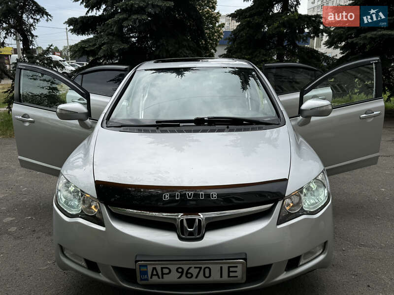 Седан Honda Civic 2006 в Дніпрі