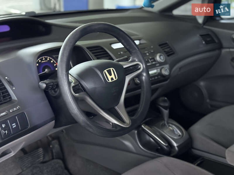 Седан Honda Civic 2008 в Миколаєві