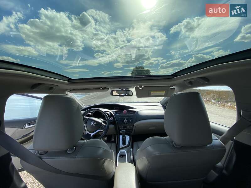 Хэтчбек Honda Civic 2012 в Каневе