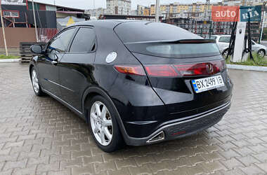 Хетчбек Honda Civic 2008 в 