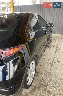 Хетчбек Honda Civic 2008 в 