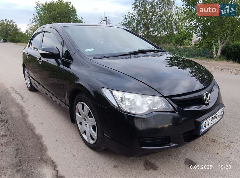 Седан Honda Civic 2007 в Первомайську