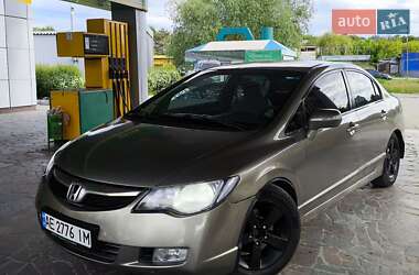 Седан Honda Civic 2007 в Дніпрі